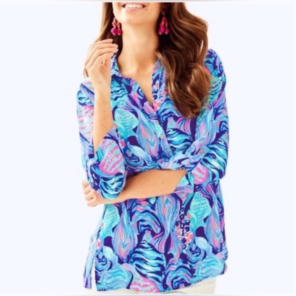 Lilly Pulitzer Everglades Tunic Top in "Twilight Blue Scale Up."